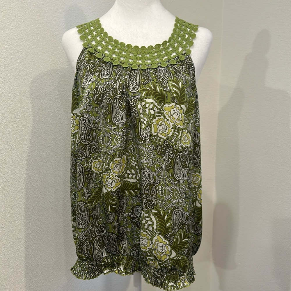 Women’s Top Medium